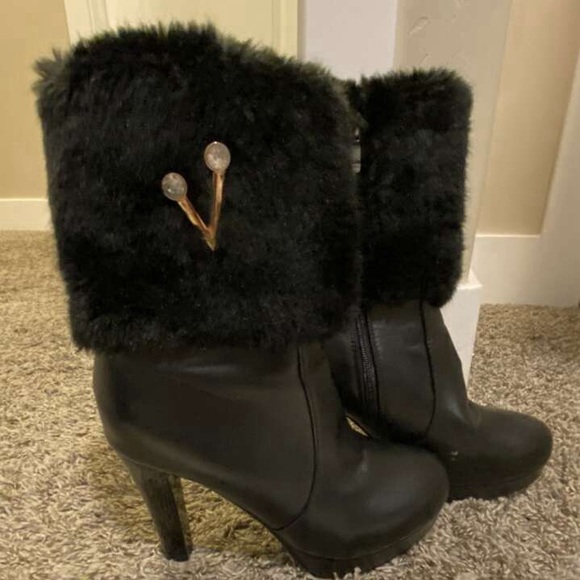 Fluffy Ankle Boots - Picture 1 of 4